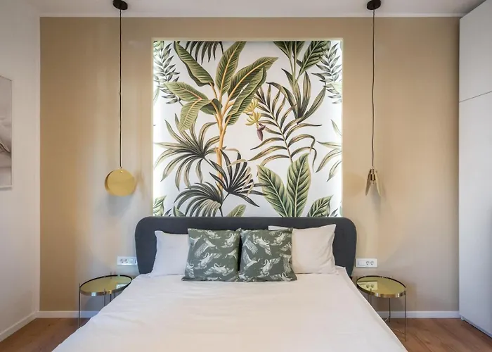 Chic Apartament In Piata Universitatii