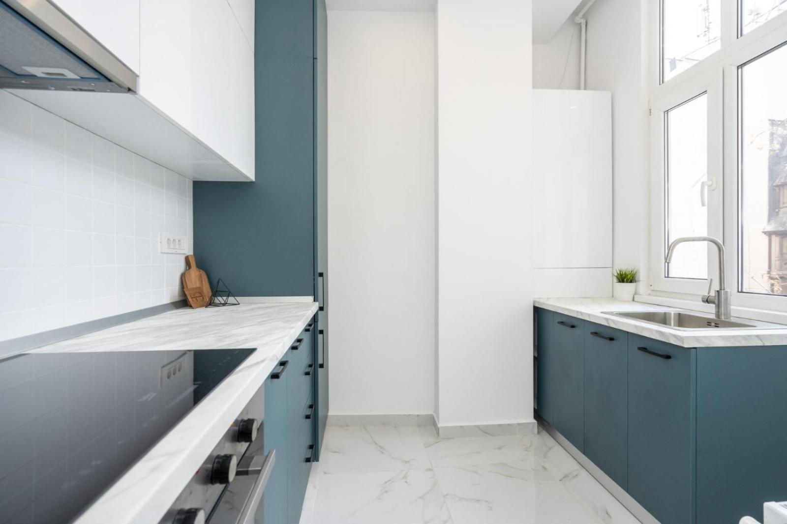 Apartment Chic In Piata Universitatii